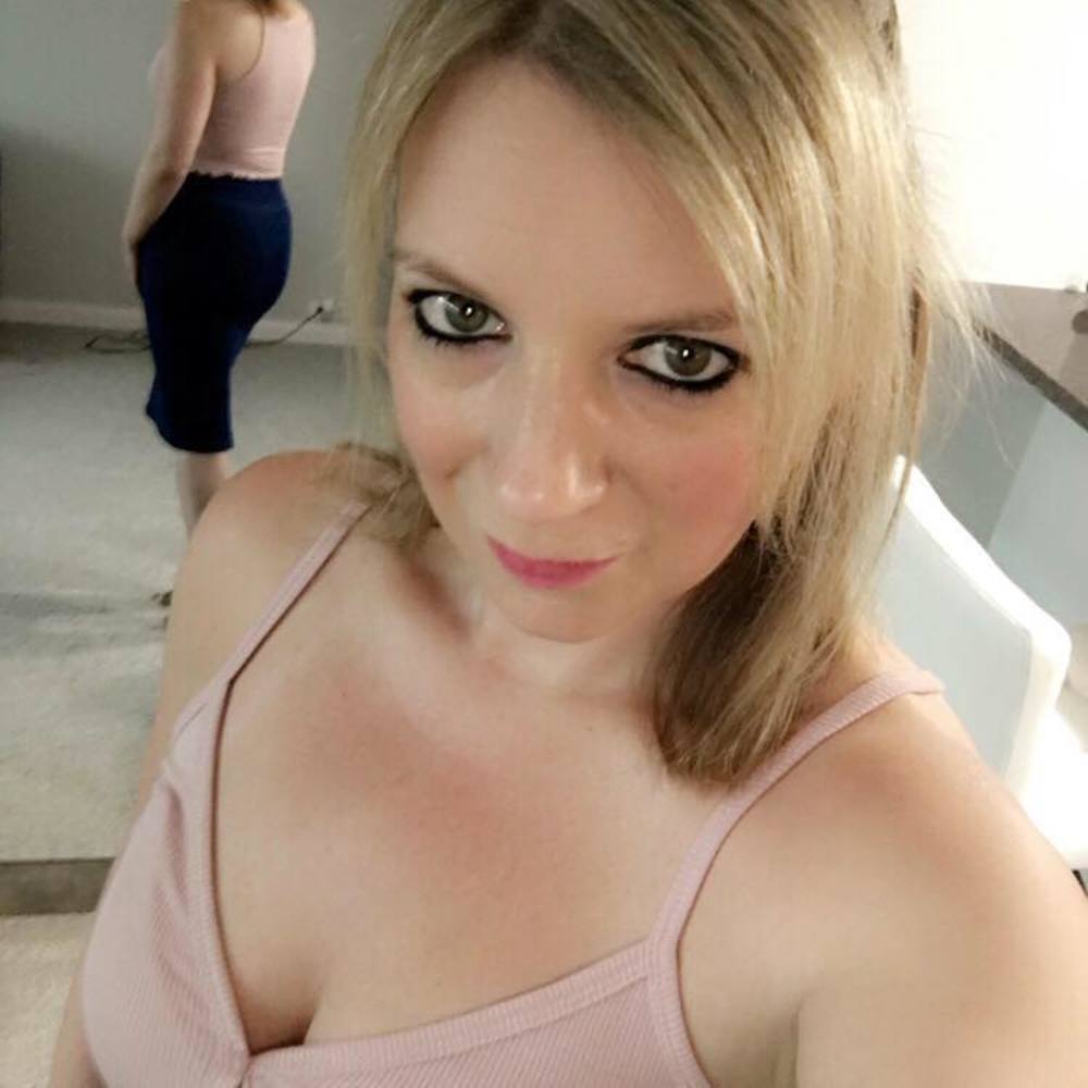 Meet your Posher, Kari